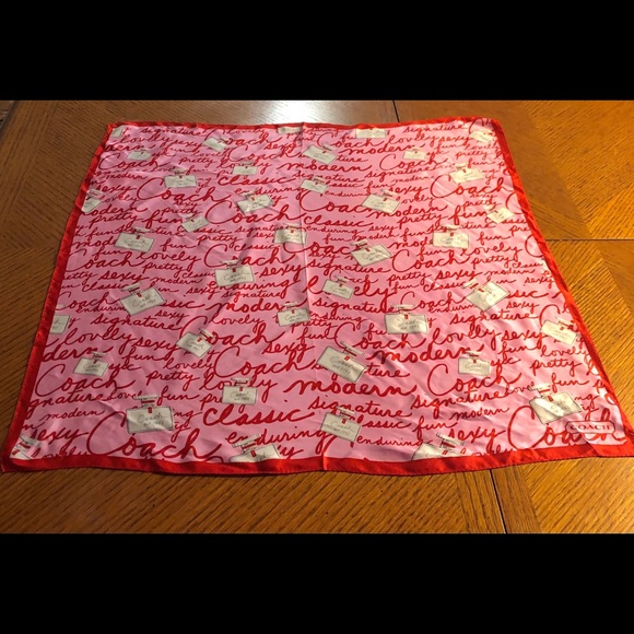 Coach Scarf - Picture 11 of 12